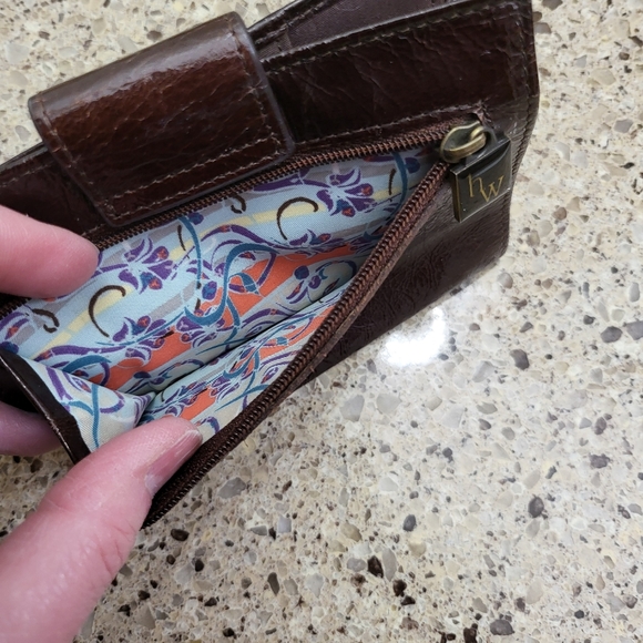 HELEN WELSH BROWN PATENT GENUINE LEATHER ZIP TOP PURSE NWOT & MATCHING WALLET - Picture 3 of 16